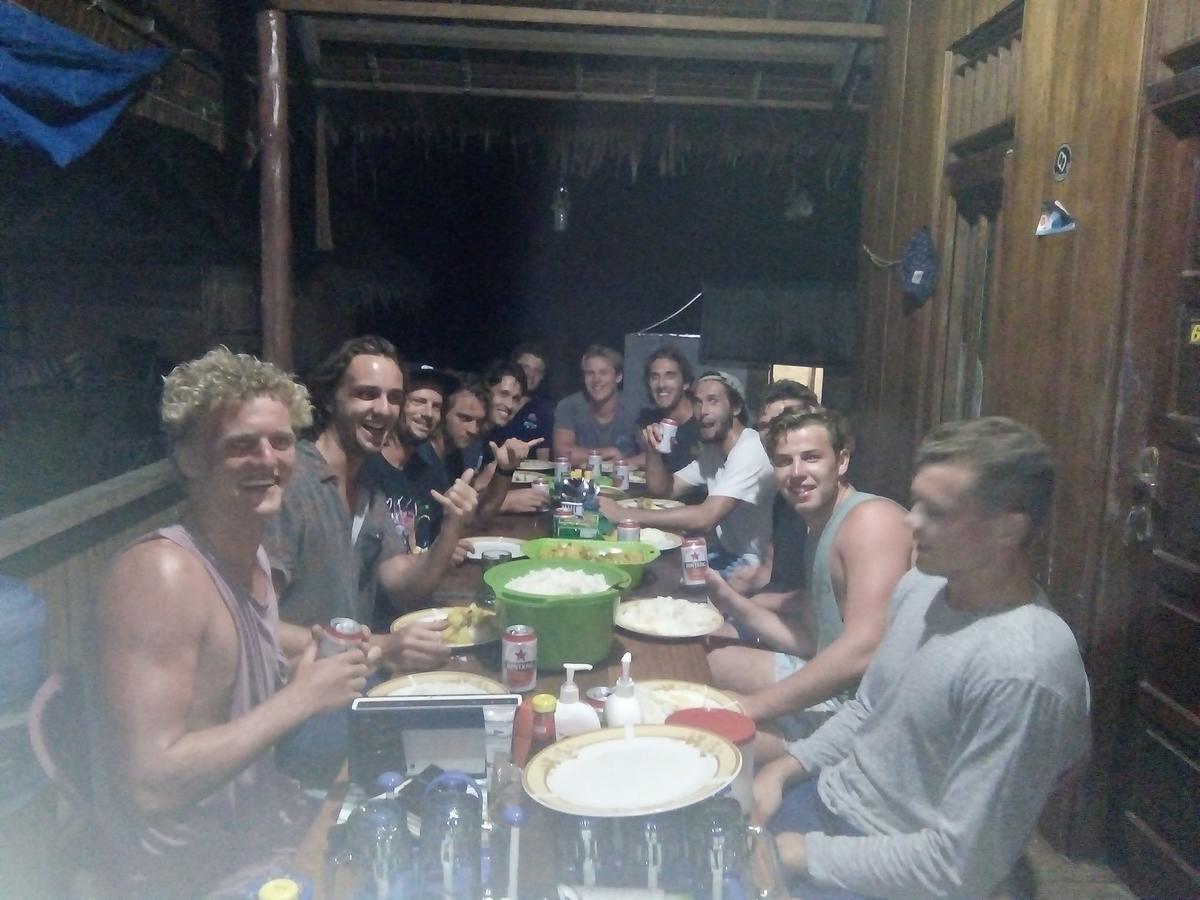 Mentawai Ebay Playground Surfcamp Villa Masokut Bagian luar foto